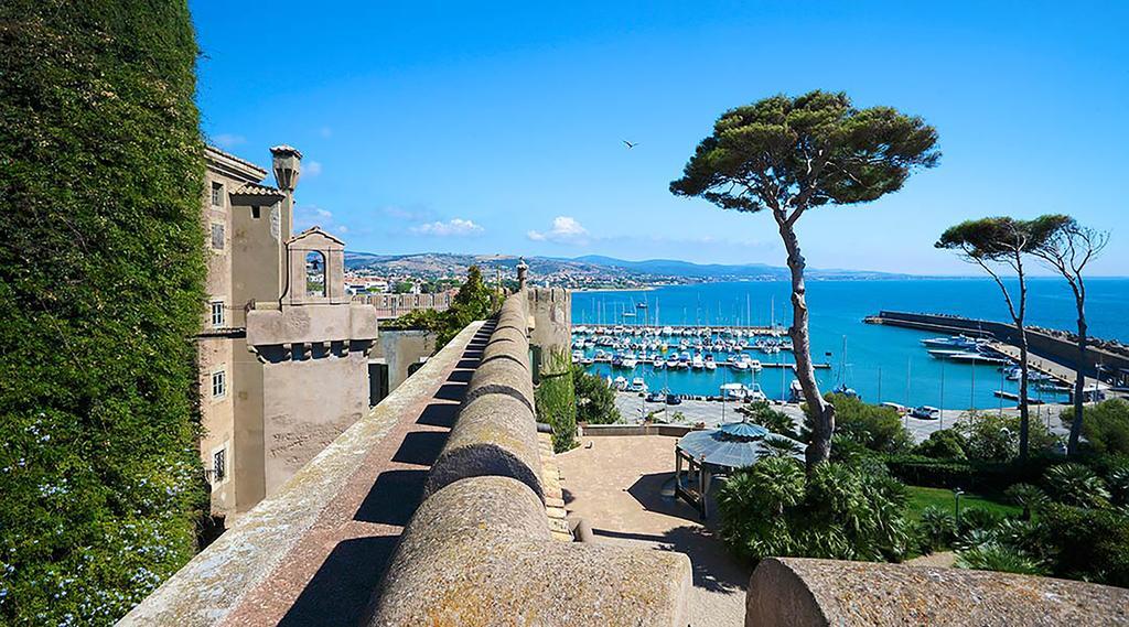 B&B Piazza Fratti Civitavecchia Εξωτερικό φωτογραφία